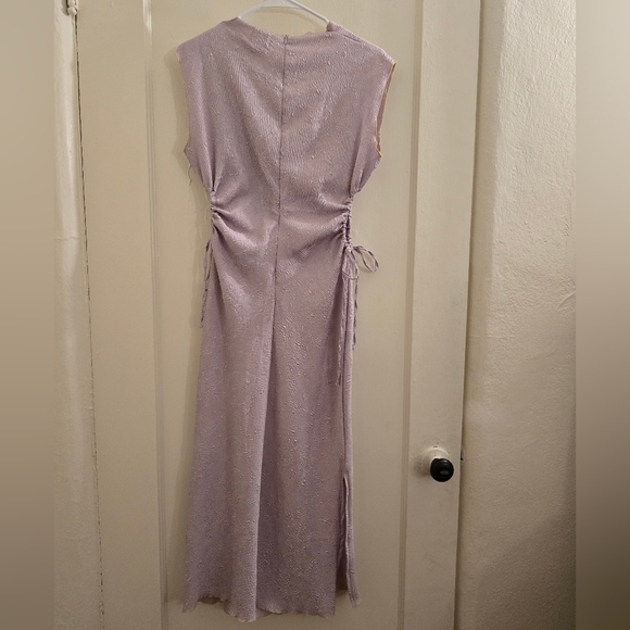 Find Me Now- Cherrie dress in purple. - Picture 4 of 12